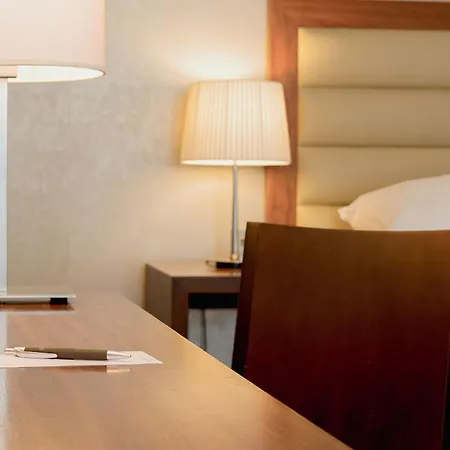 Отель Sheraton 4*