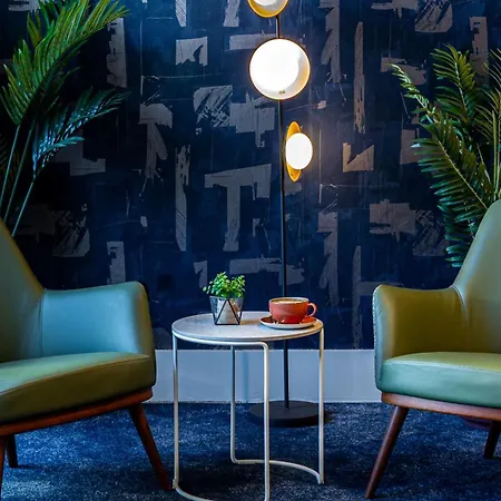 Sheraton 4* آثلون