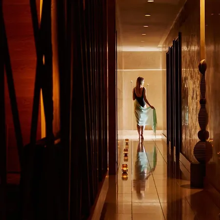 Sheraton فندق 4*