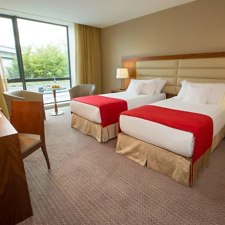 Sheraton 4* آثلون