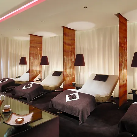 Sheraton Hotel 4*