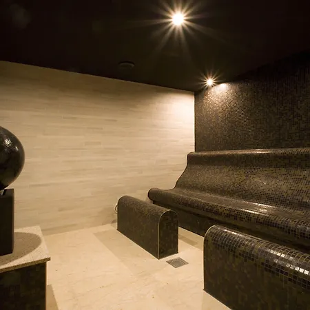 Sheraton فندق 4*