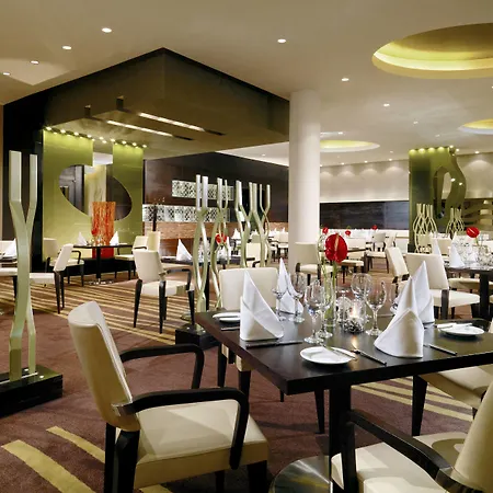 فندق Sheraton آثلون