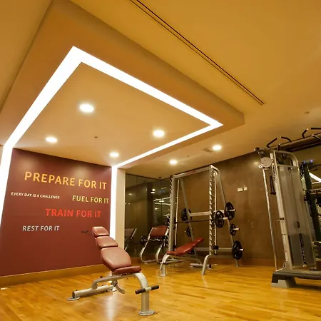 فندق Sheraton آثلون