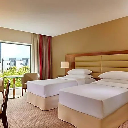 Sheraton Отель Атлон