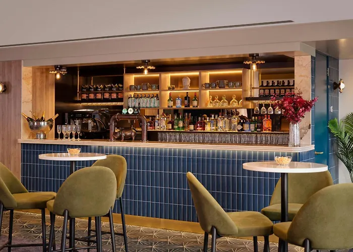 シェラトン アスロン ホテル 4*