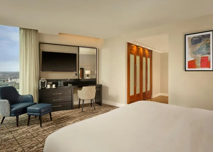 Sheraton 4*